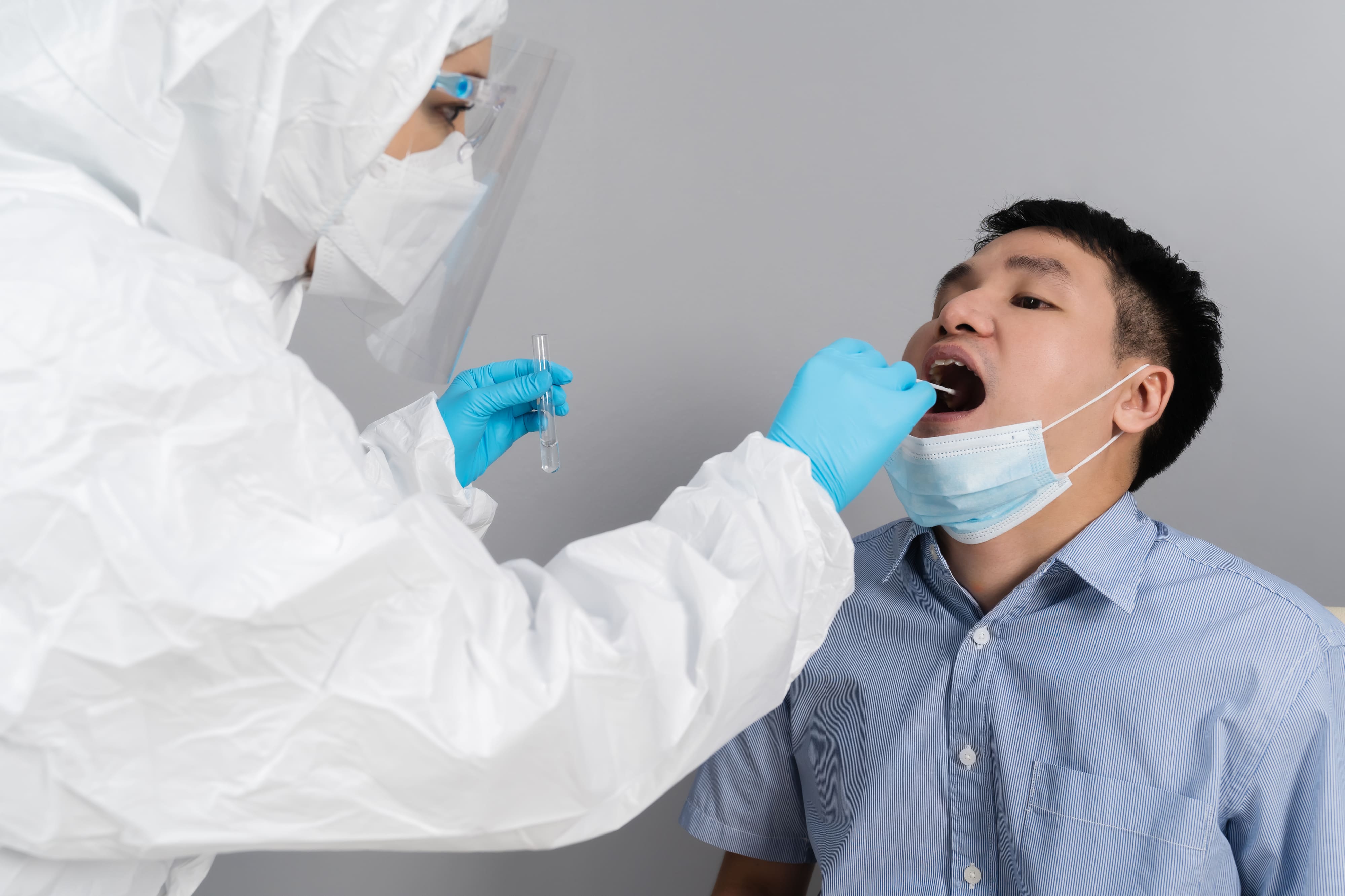 快篩陰性≠沒事！ 醫師示警至少躲過「這段時間」才能避險