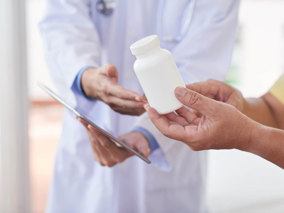 保健食品吃心酸的？ 醫師聯手營養師 7招曝保健品「不能戳的秘密」